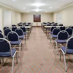 The Buena Park Hotel & Suites 