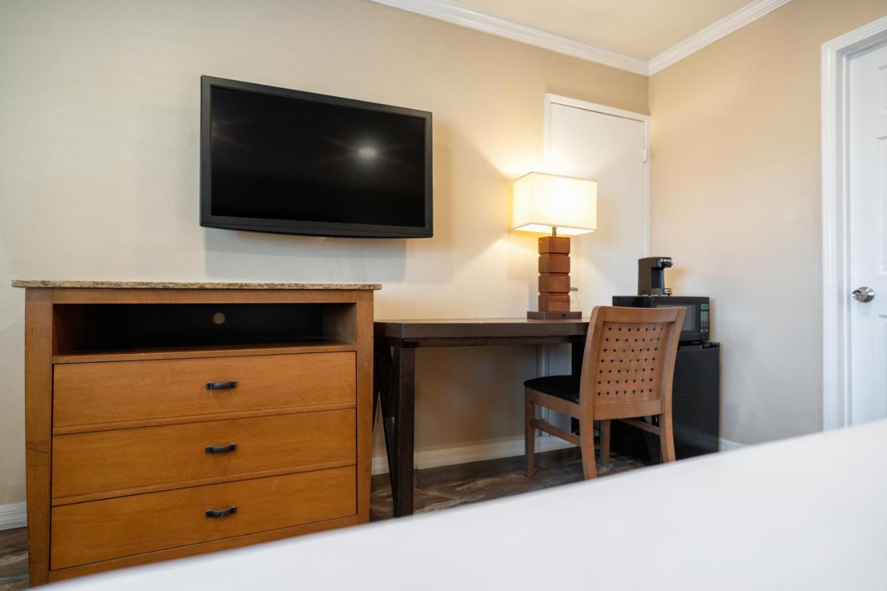 Quality Inn&suites Anaheim Hotel Buena Park