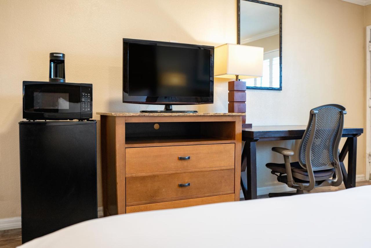 Quality Inn&suites Anaheim 3* Buena Park