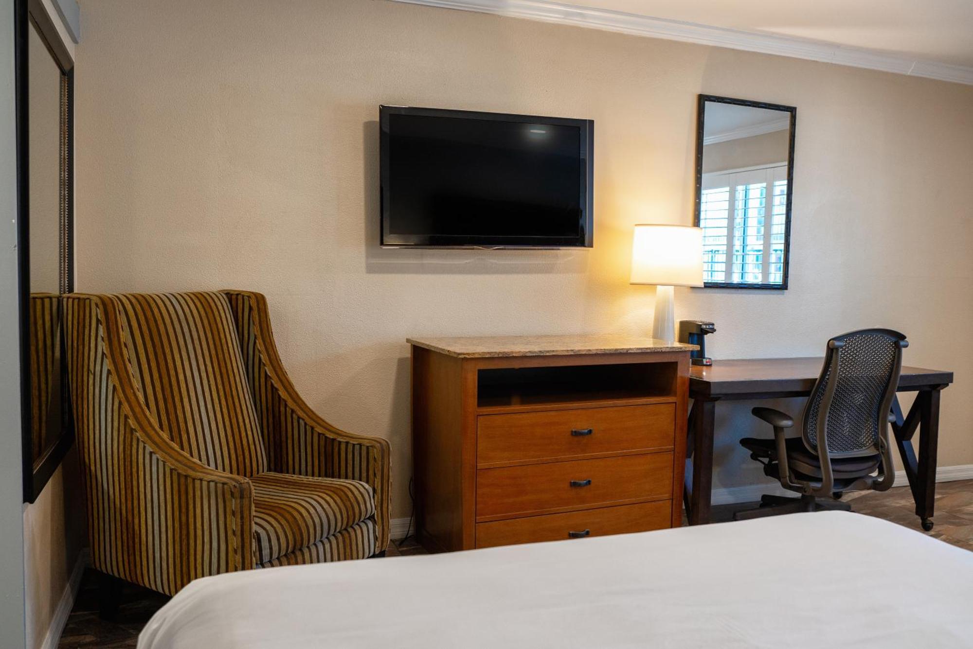 Quality Inn&suites Anaheim Hotel Buena Park